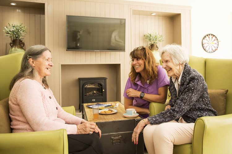 Considering the care of your loved one? ‘Outstanding’ Amberley Lodge offers free advice